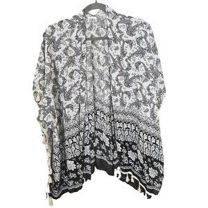 Lulla Floral‎ Kimono Womens One Size Open Front Tassel Trim Shawl Printed